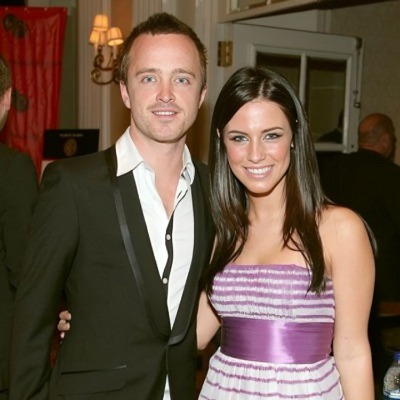 Jessica Lowndes dated Breaking Bad actor Aaron Paul.